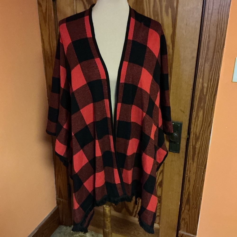 Kensie Red Black Buffalo Plaid Open Front Poncho Wrap One Size NWT - Picture 8 of 11